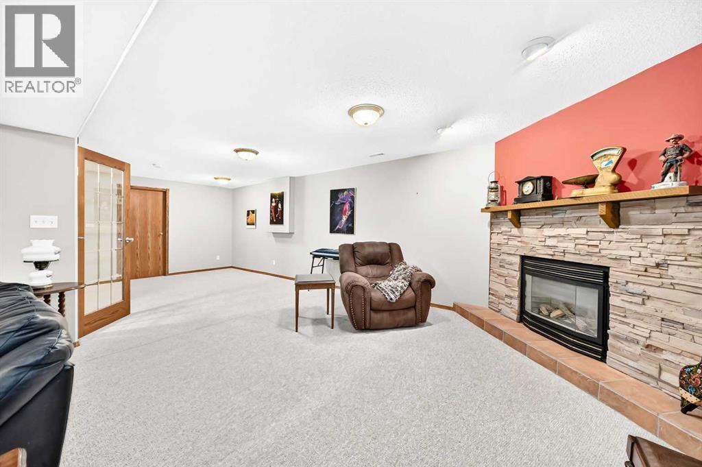 94 Hathaway Lane, Lacombe