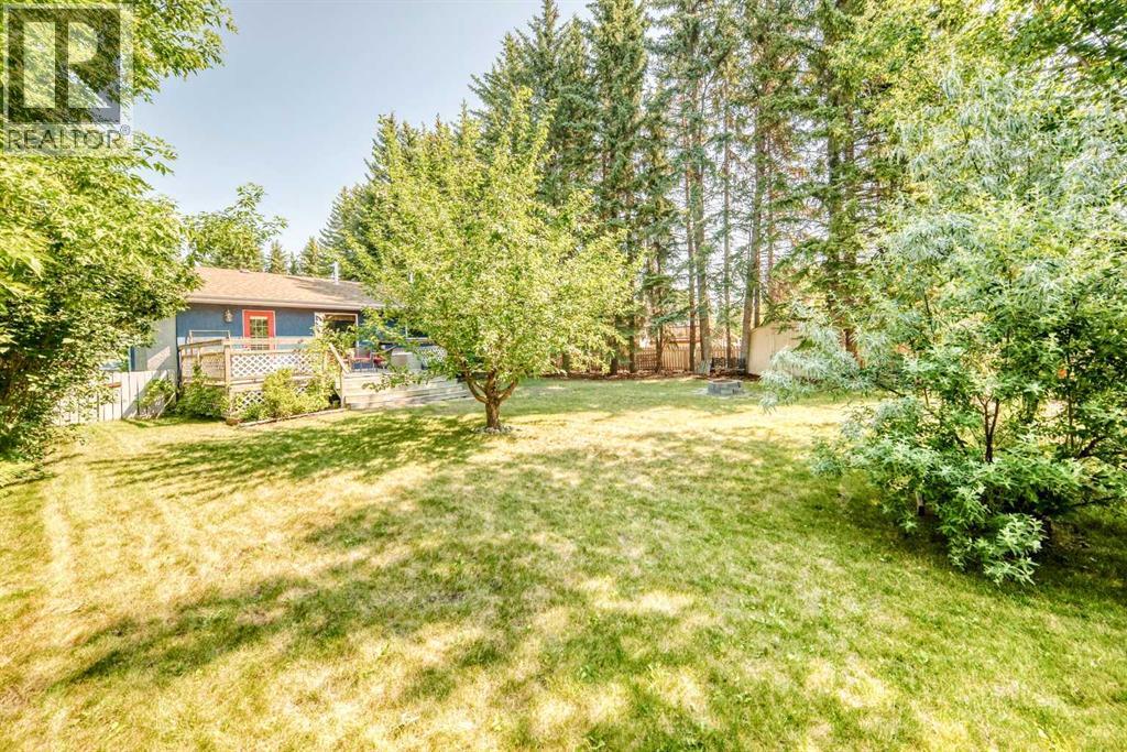 94 Hathaway Lane, Lacombe