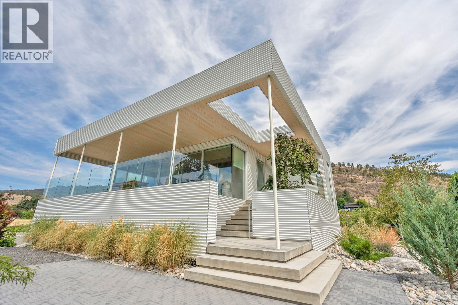 1243 Evans Avenue - 10