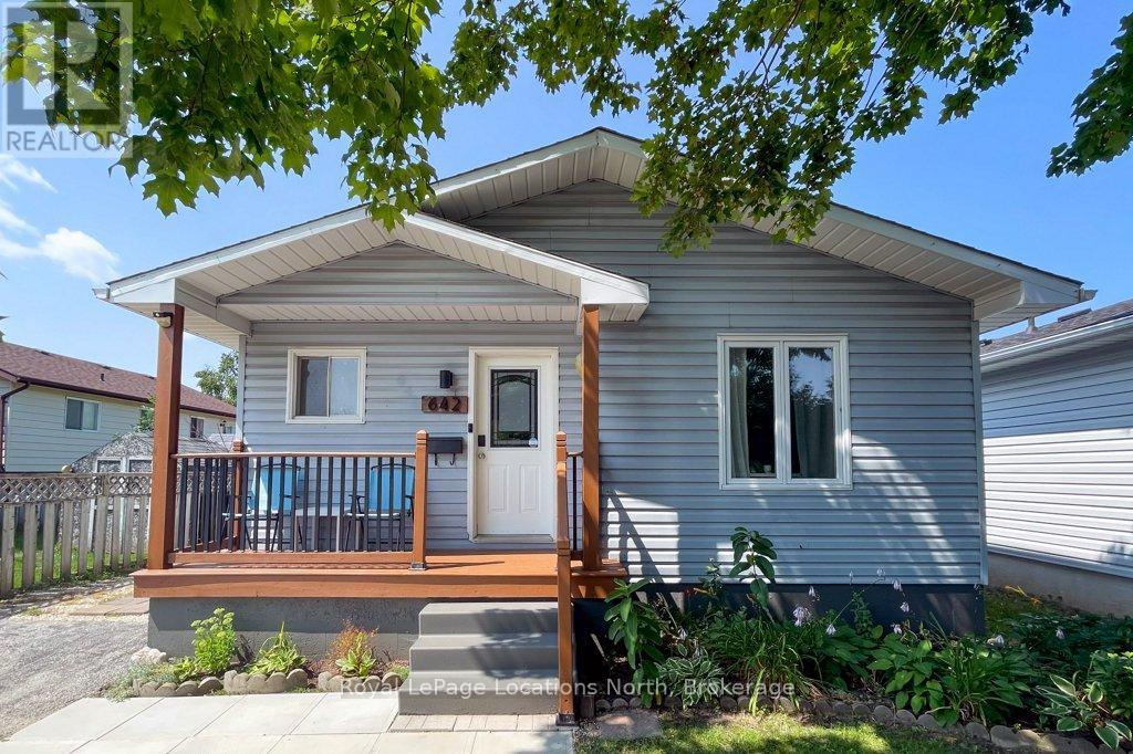 642 SPRUCE STREET - 1
