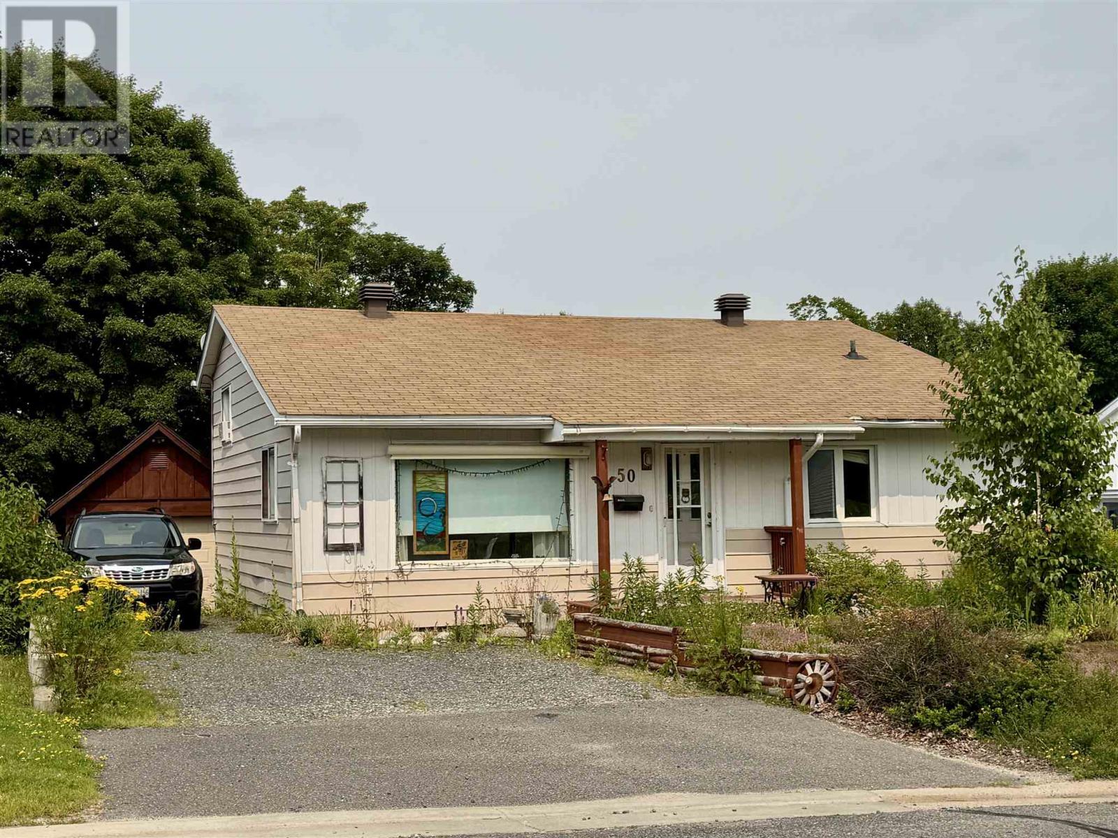 50 Hutchison AVE - 2
