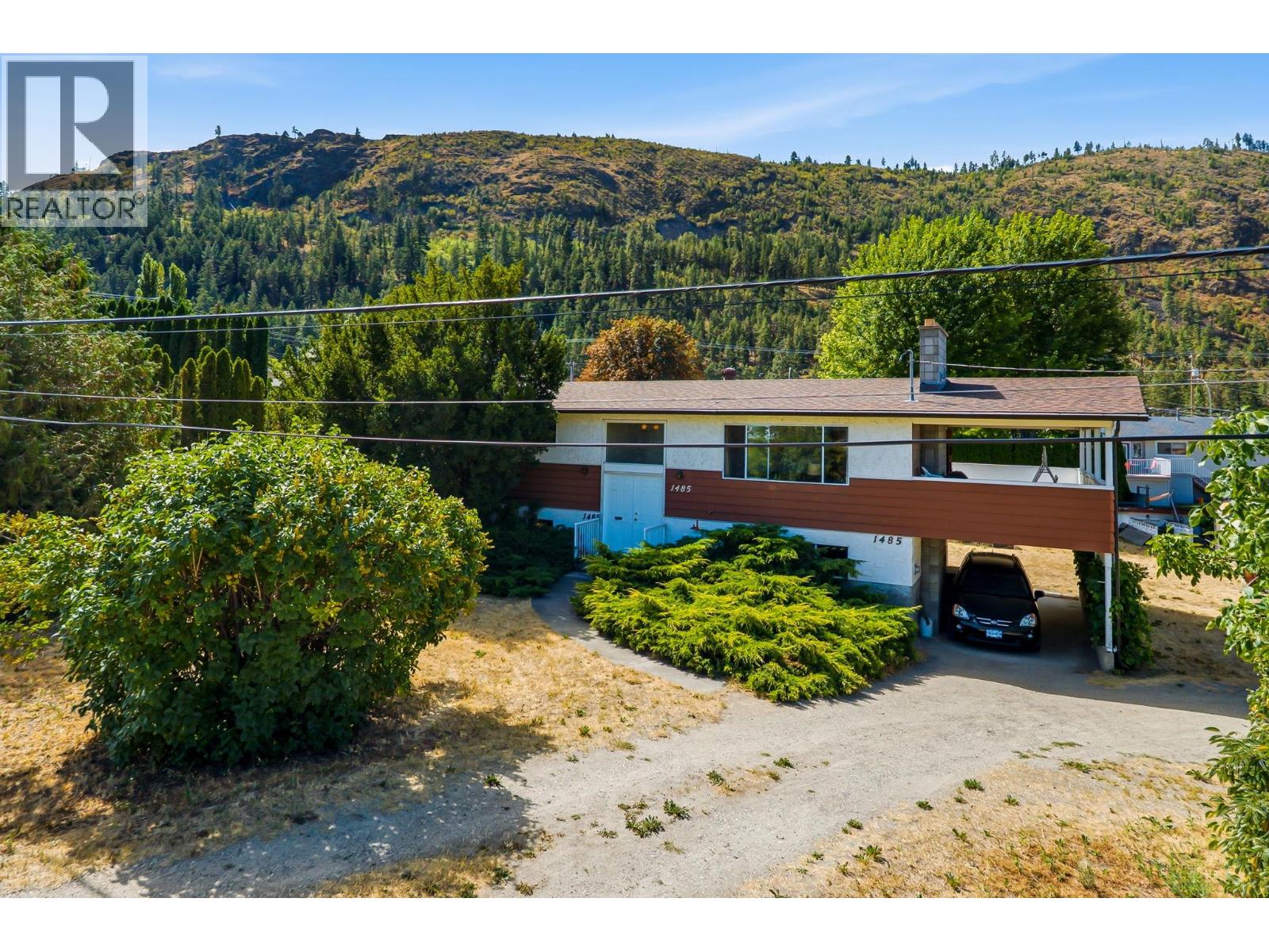 1485 Brentwood Road - 1