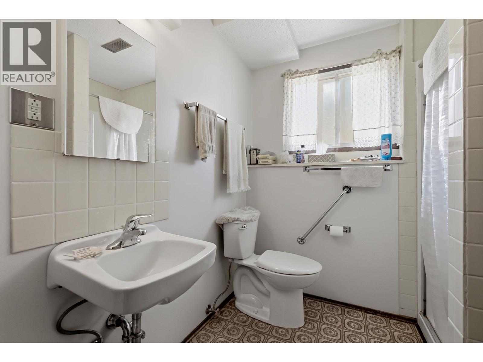  1485 Brentwood Road, West Kelowna