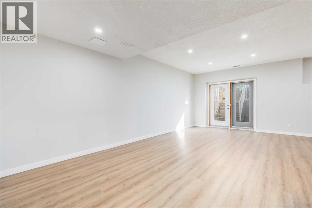 738 Carriage Lane Drive - 26