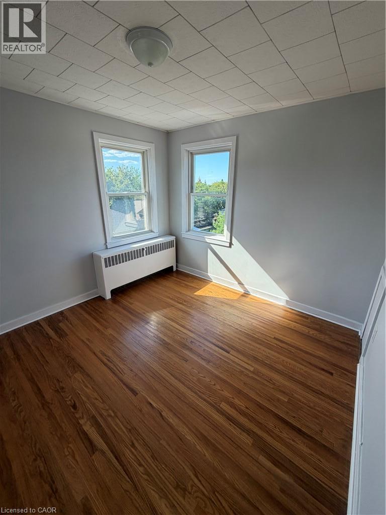 #11 1755 KING Street - 12