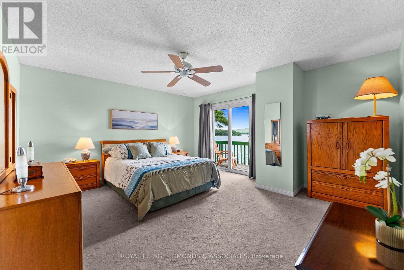 382 GREENWAY DRIVE - 19