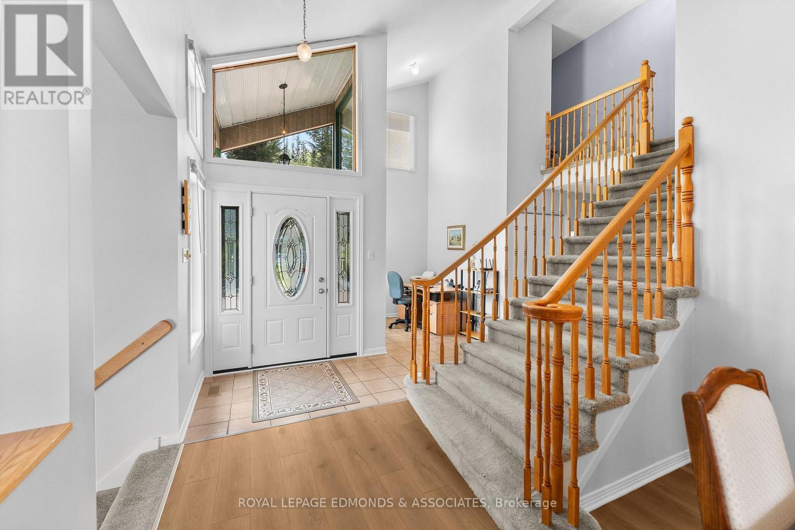 382 GREENWAY DRIVE - Image 6