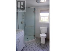 14 Blands Lane thumbnail 18