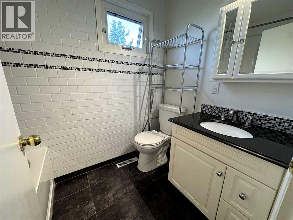 4709 33 Street, Red Deer