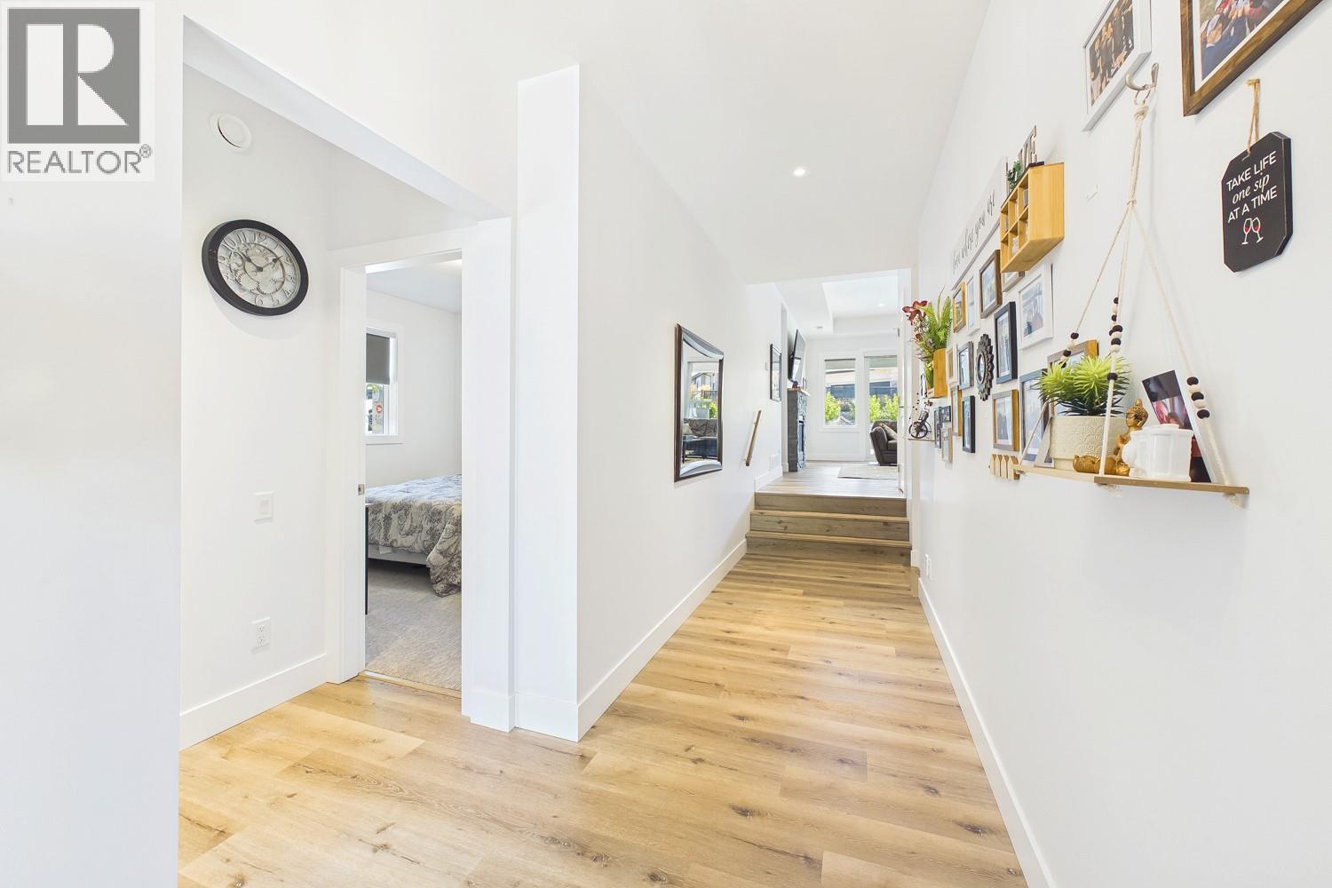  187 Echo Ridge Drive, Kelowna