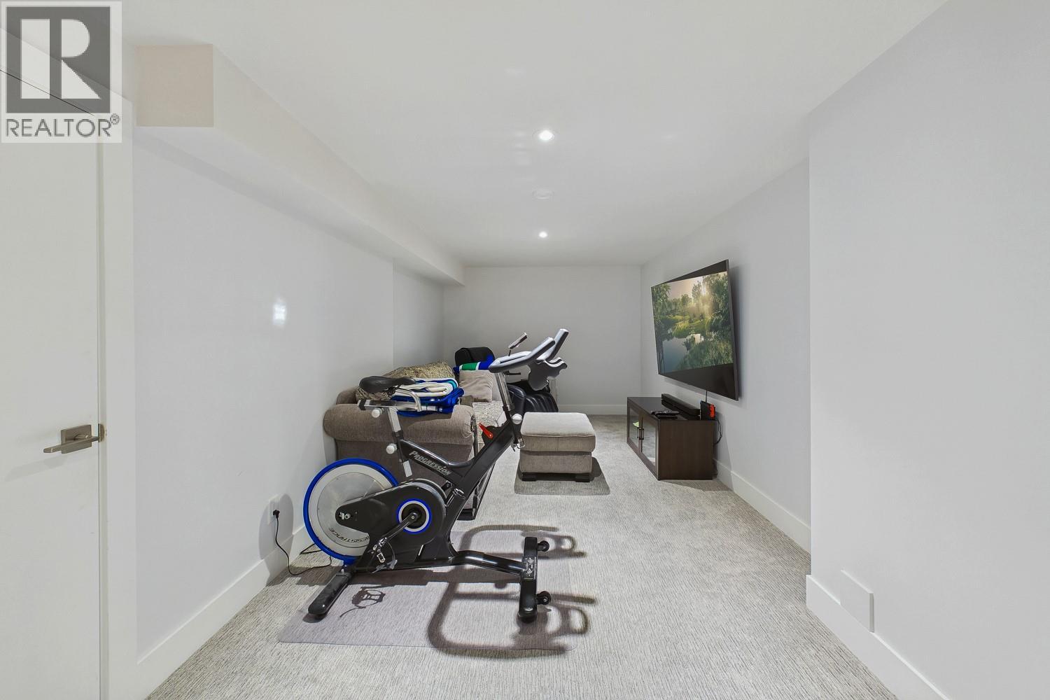  187 Echo Ridge Drive, Kelowna