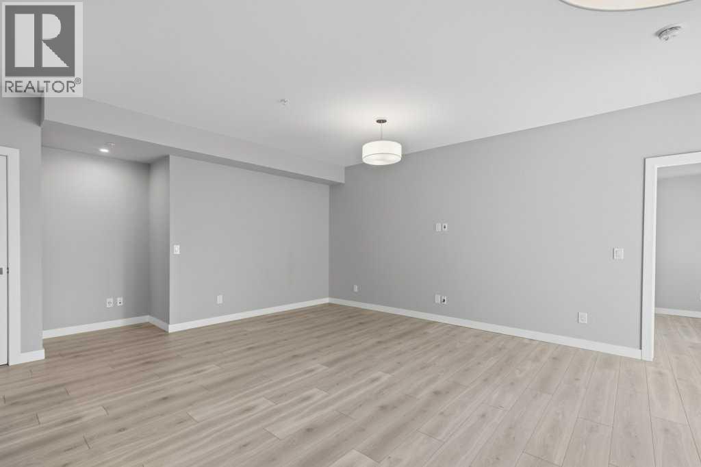#402 383 Smith Street NW - 15