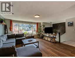 Living room - 466 Second Avenue, Rivervale, BC V1R4V5 Photo 10