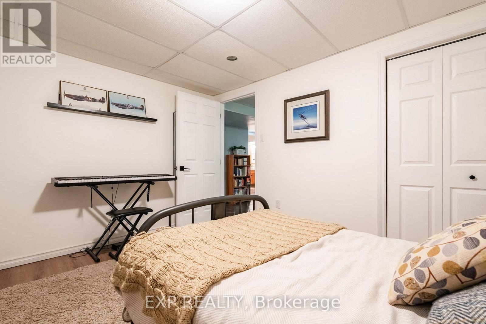 55 FOREST HILL CRESCENT - Image 37