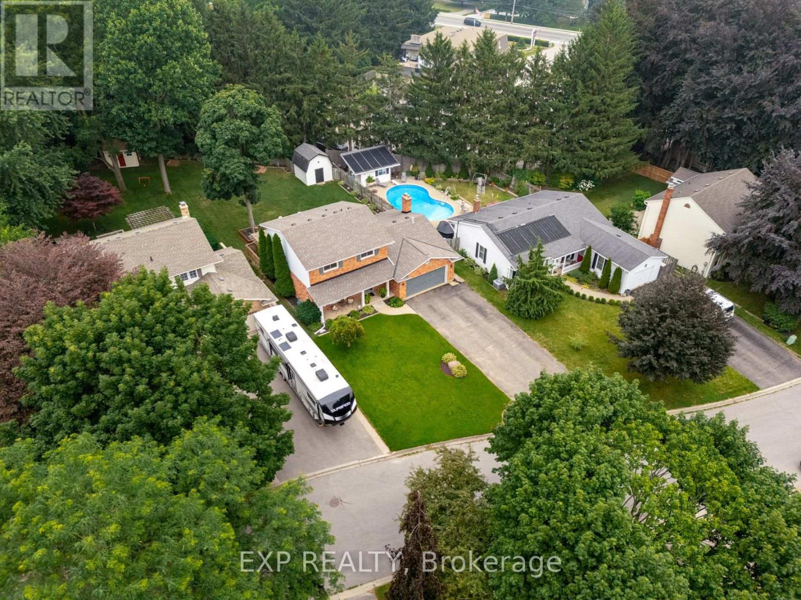 55 FOREST HILL CRESCENT - Image 49