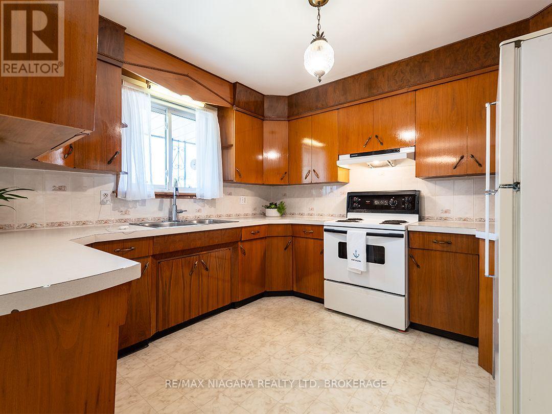 167 WELLINGTON STREET - Image 13