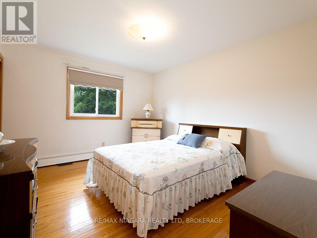 167 WELLINGTON STREET - Image 18