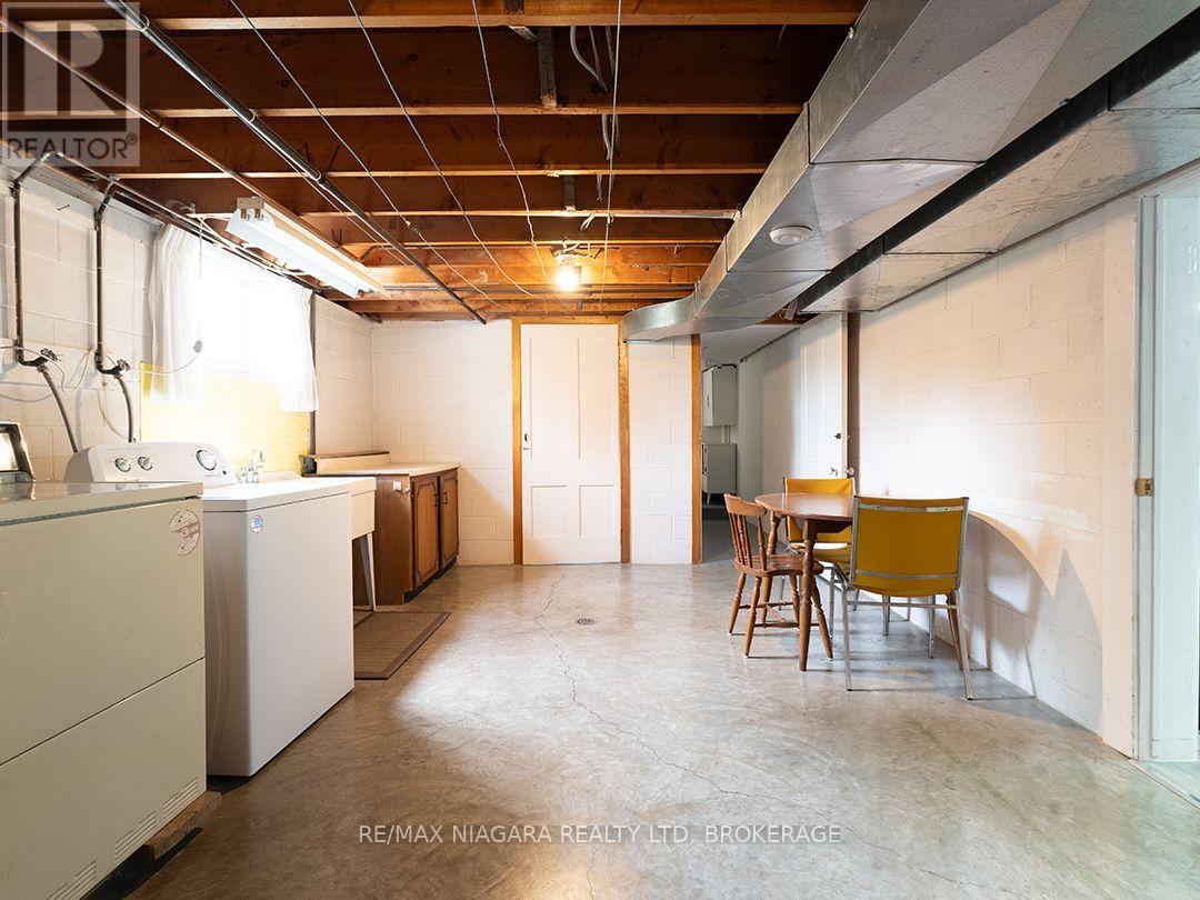 167 WELLINGTON STREET - Image 24