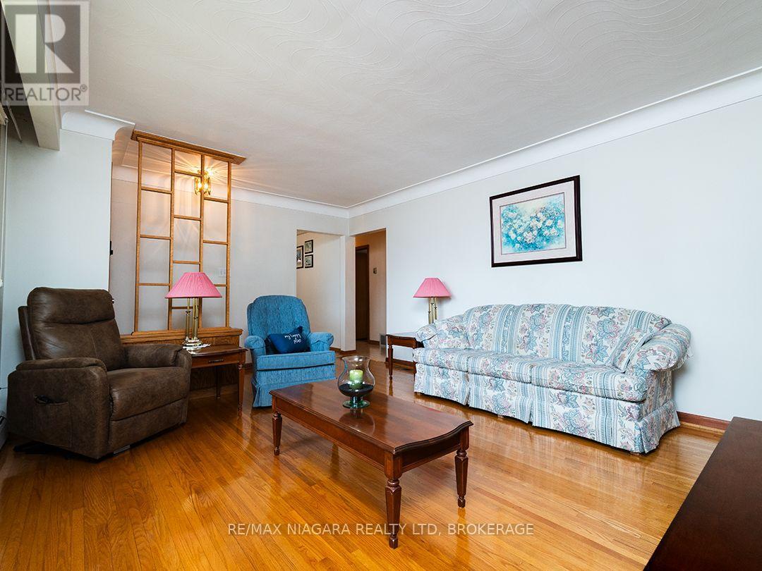 167 WELLINGTON STREET - Image 7