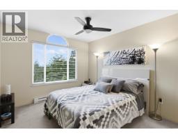 14 2736 Atlin Place, Coquitlam, BC V3C5T1 Photo 11