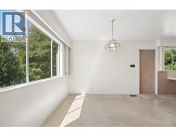 1768 Ottawa Place, West Vancouver, BC V7V2T7 Photo 17