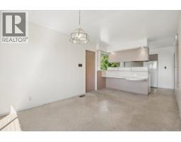 1768 Ottawa Place, West Vancouver, BC V7V2T7 Photo 20