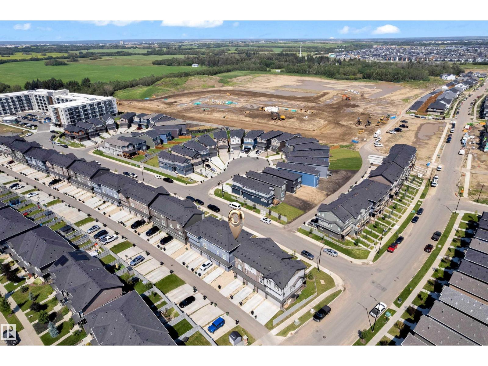 22711 84 AV NW - 30