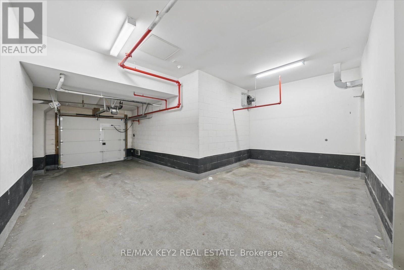 #TH6 4011 BRICKSTONE MEWS - Image 35