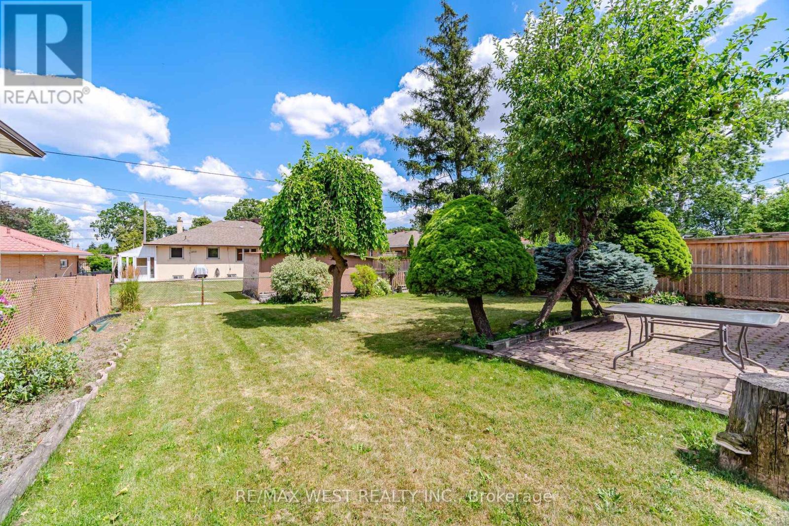 89 WENDELL AVENUE - 22