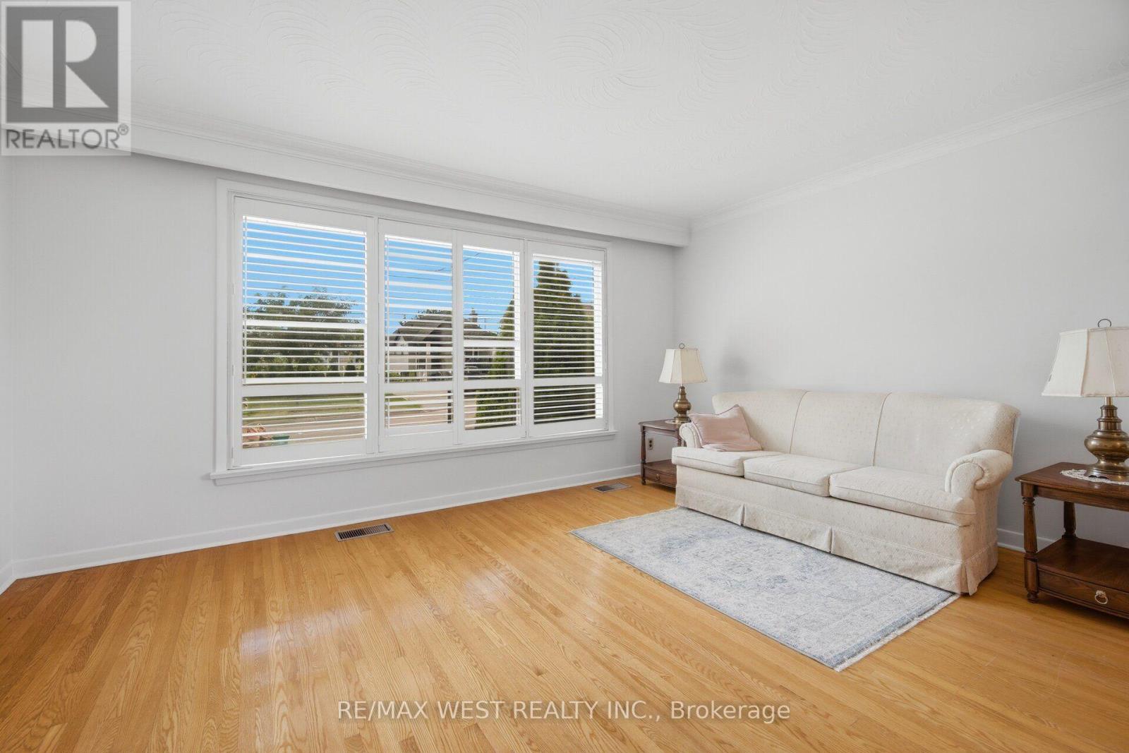 89 WENDELL AVENUE - 5