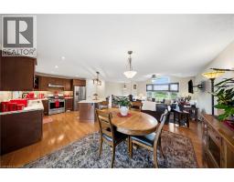 Living room - 206 Meredith Way, Grey, ON N0H1G0 Photo 12