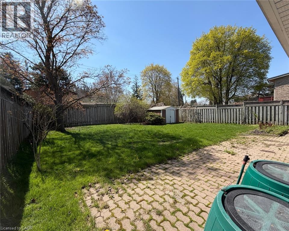 111 MANOR Drive - Image 44