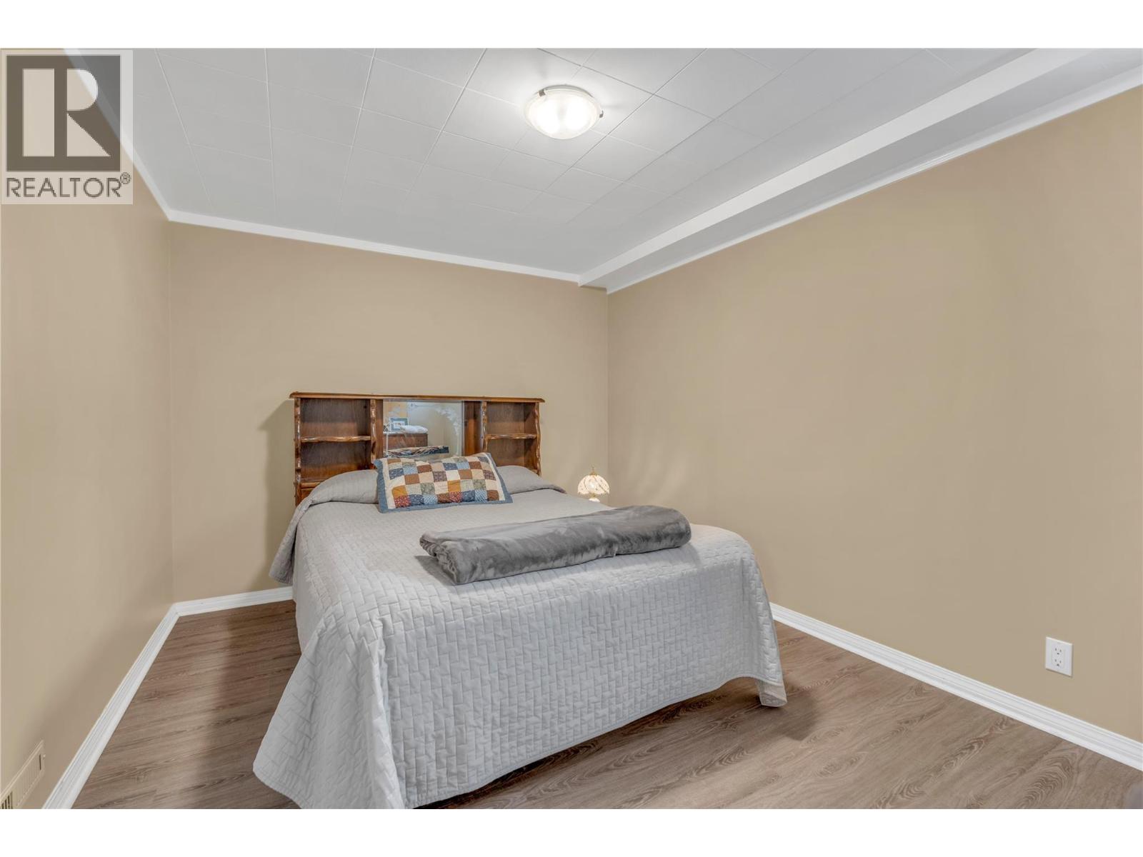 707 Ross Avenue, Penticton