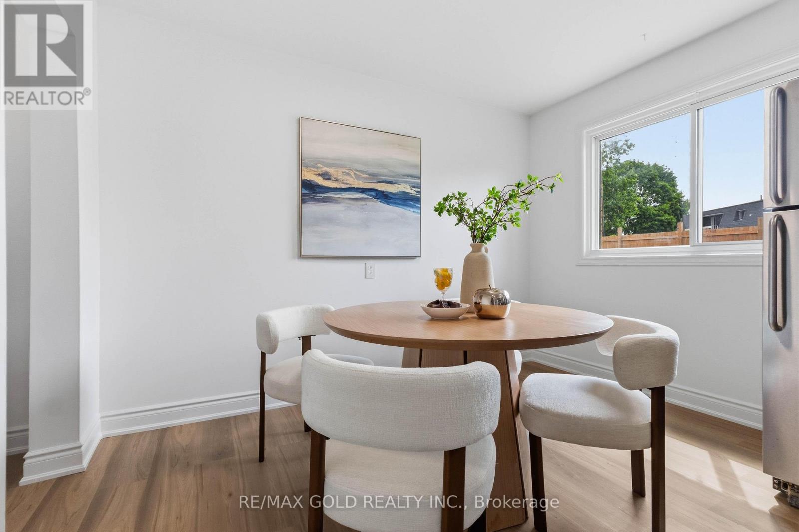 318 ADMIRAL DRIVE - Image 15