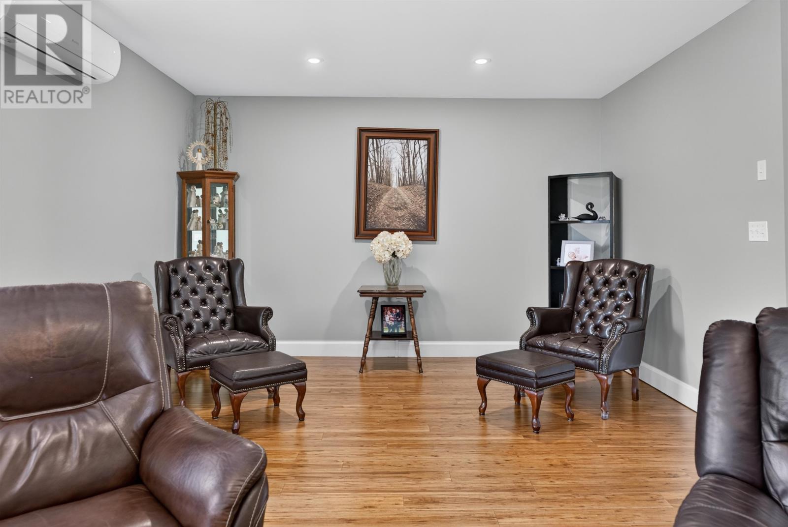 926 Ellerslie Road - Image 26