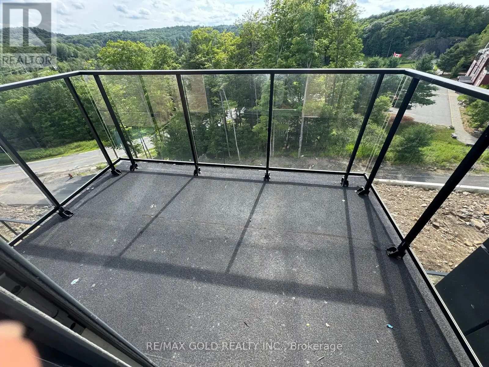 12 Suncrest Lane — photo 8