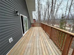 24 Poirier Street, Albert Beach, MB R0E2C0 Photo 15