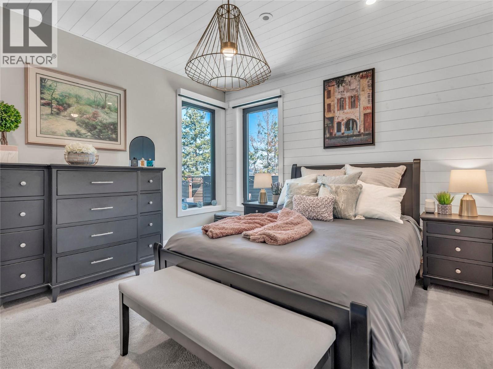 3060 OUTLOOK Way - Image 33