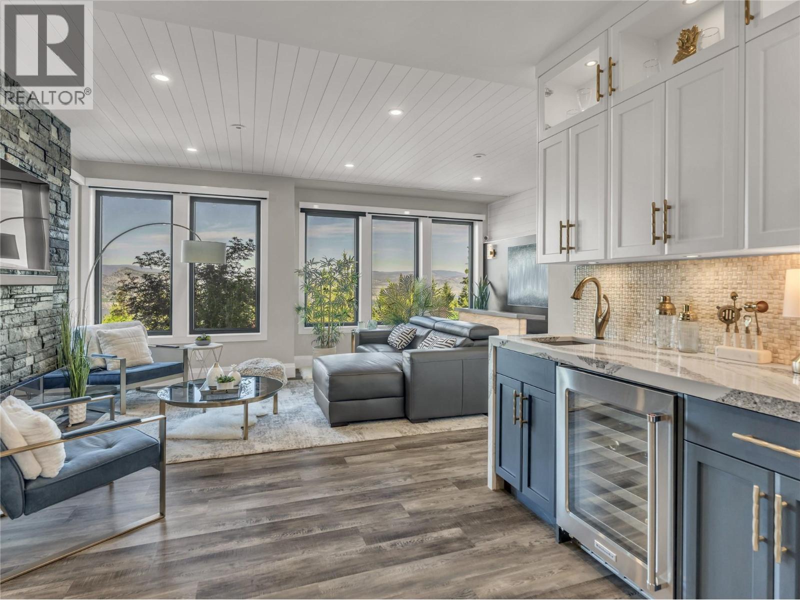 3060 OUTLOOK Way - Image 27