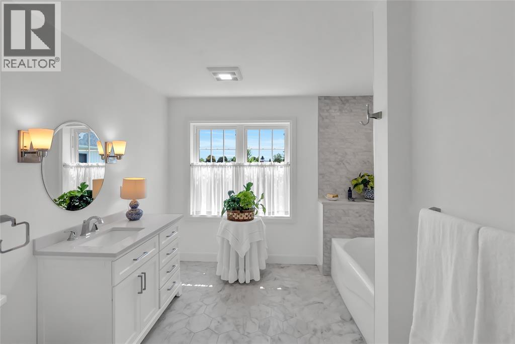 3894 ST CLAIR PARKWAY - 20