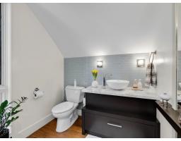 942 Keil Street, White Rock, BC V4B4V7 Photo 16