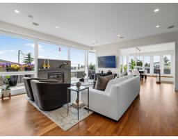 942 Keil Street, White Rock, BC V4B4V7 Photo 6