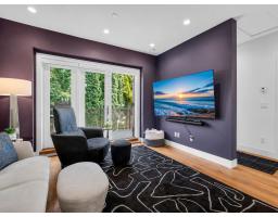 942 Keil Street, White Rock, BC V4B4V7 Photo 14