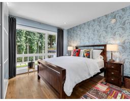 942 Keil Street, White Rock, BC V4B4V7 Photo 27