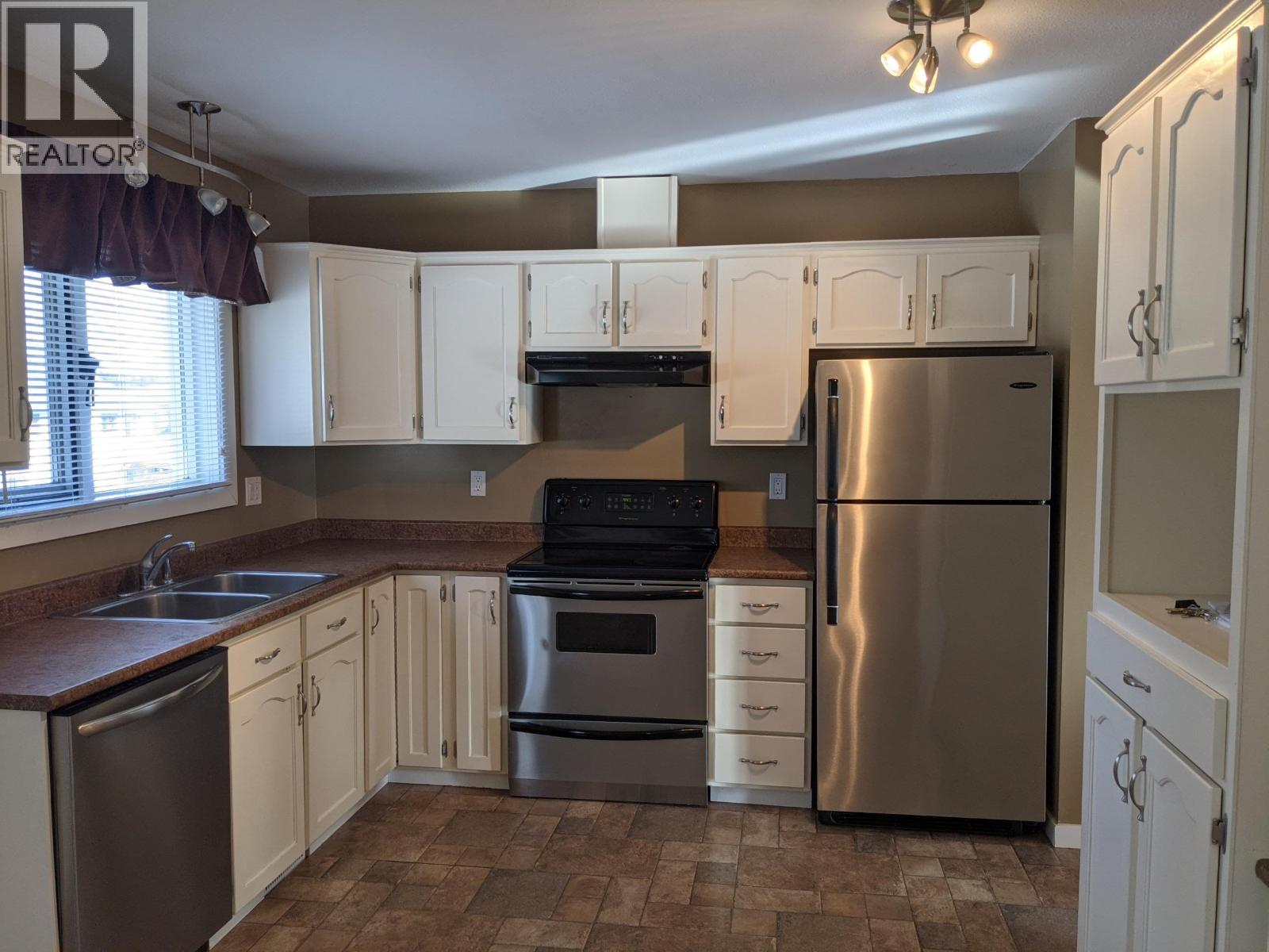 6273 SOUTH KELLY ROAD, Prince George
