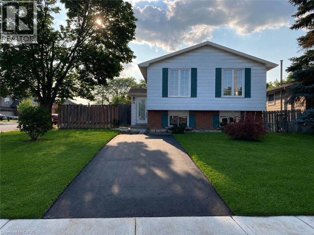 Photo of 55 EDWINA Court