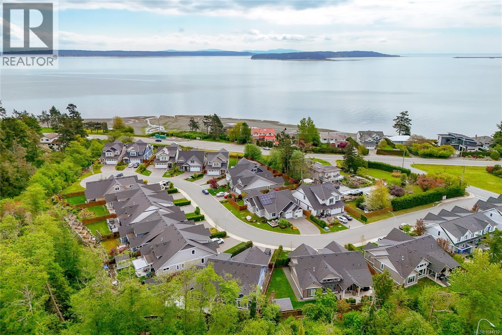  9257 Bakerview Close, North Saanich