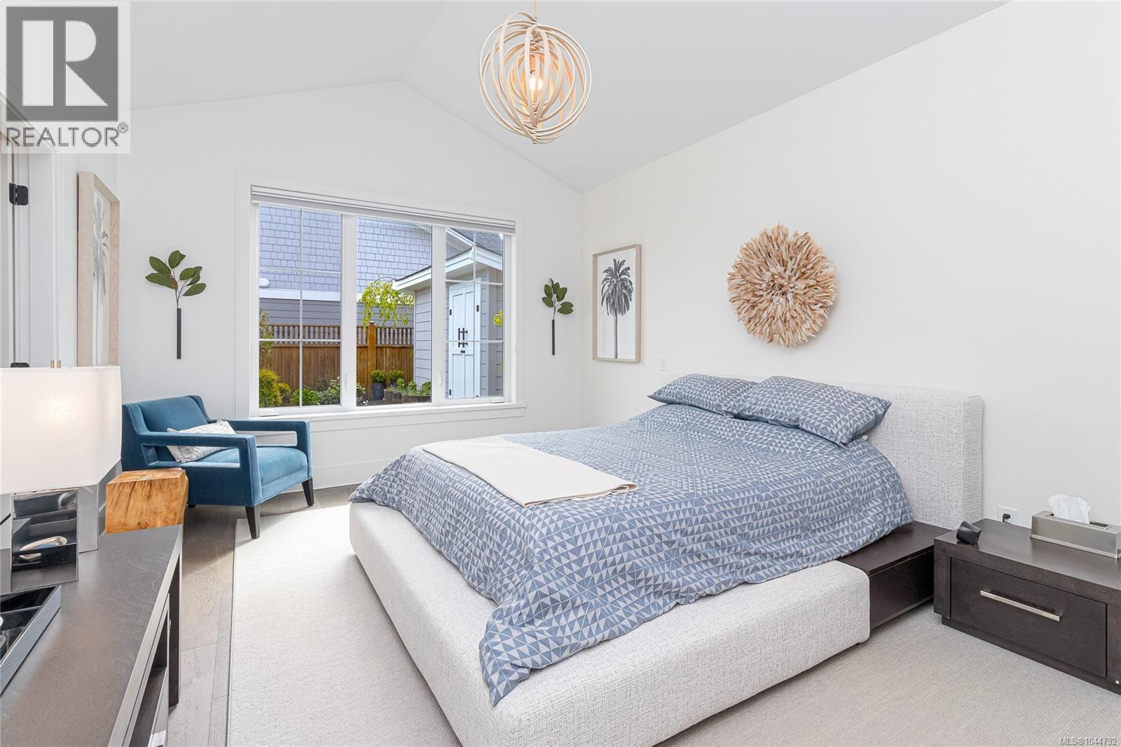  9257 Bakerview Close, North Saanich