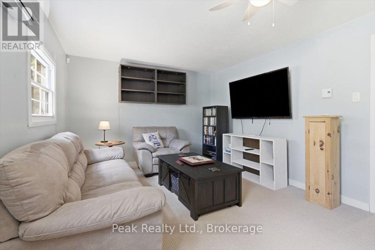 1673 APPLEWOOD CRESCENT - Image 31