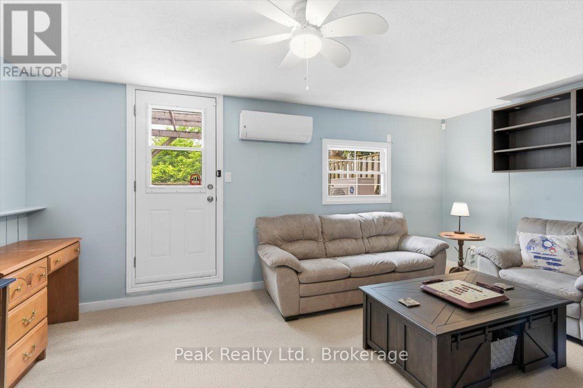 1673 APPLEWOOD CRESCENT - Image 32